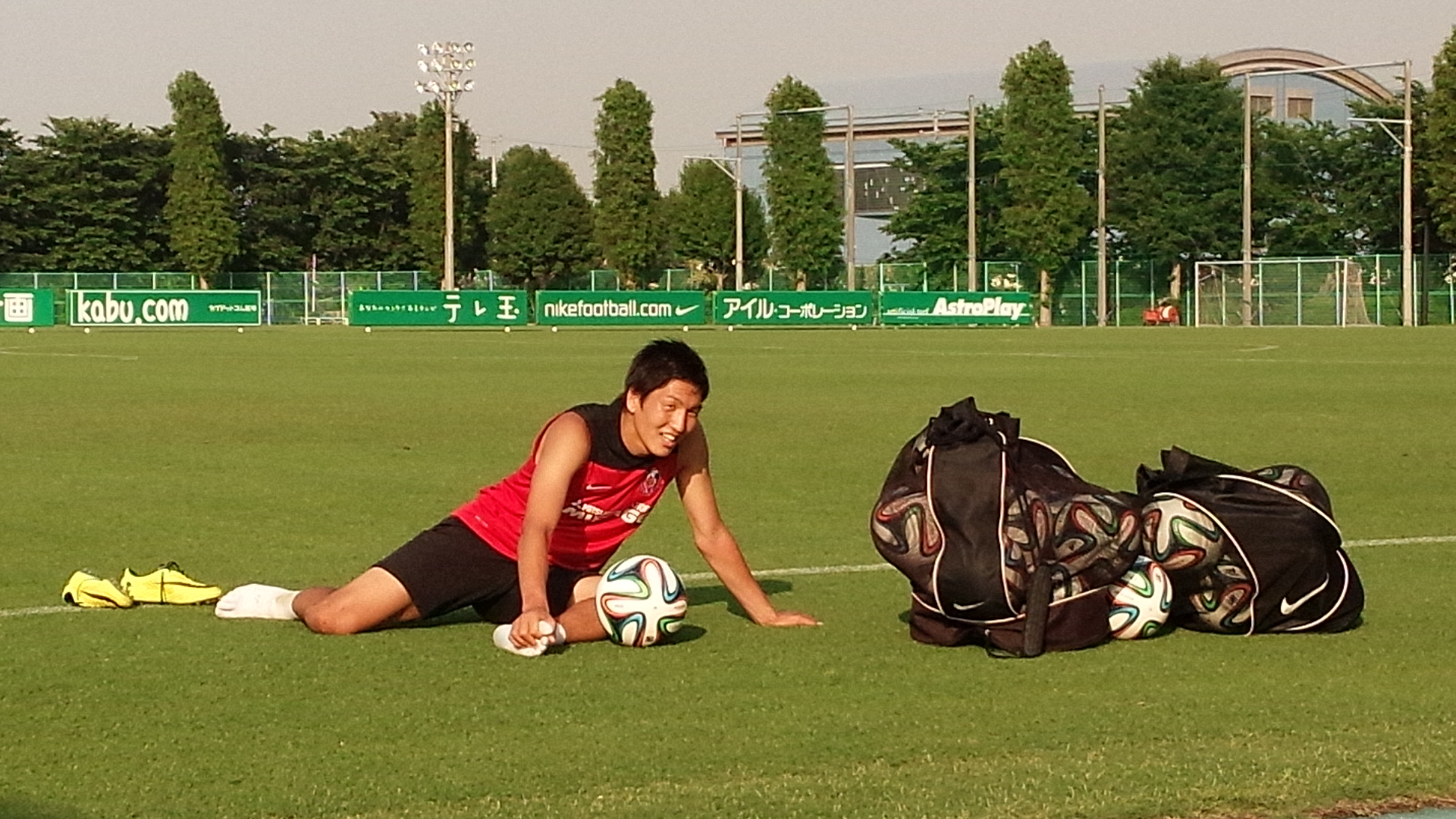 河合貴子の大原なう 原口選手の勇姿を見て欲しい 原口元気選手のラストゲームを勝利で飾りたい 原口 槙野 平川 加藤 関口コメントあり 14 5 31 浦和フットボール通信 サッカー フリーペーパー さいたま市