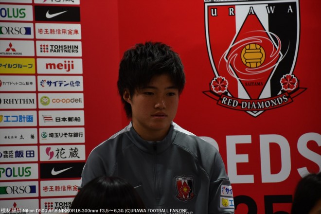 レディースユースから昇格のDF長嶋玲奈選手。